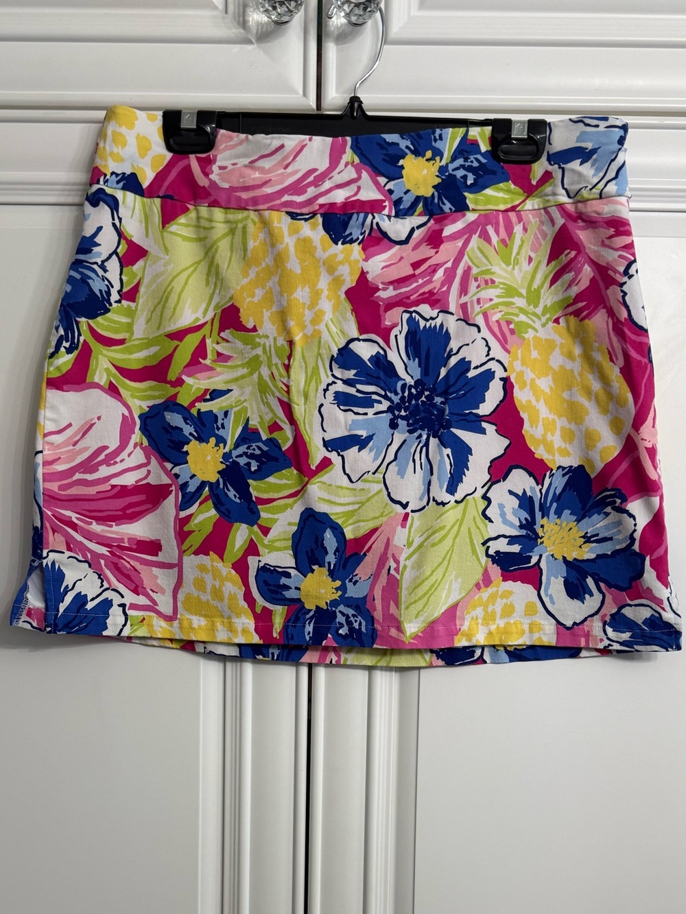 Rafaella Size XL Mini Skort in Pink, Blue & Yellow Floral Print Stretchy Fabric